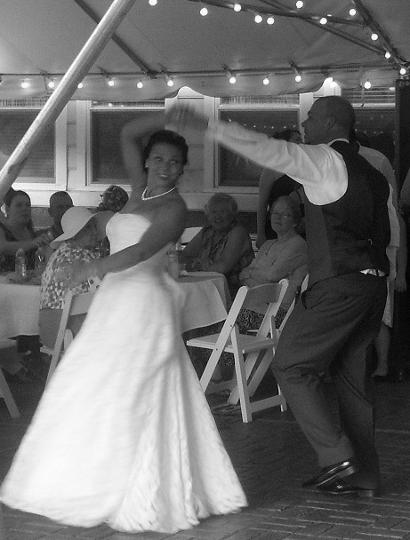 EarlyHouse Wedding Music for First Dance by Party Music and More!
