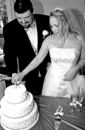 Virginia Beach and Charlottesville VA Wedding Music during Cake Cutting
